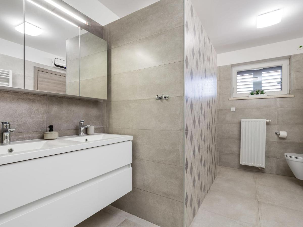 Villa Matea - Mlk150 By Interhome Dobrinj Luaran gambar