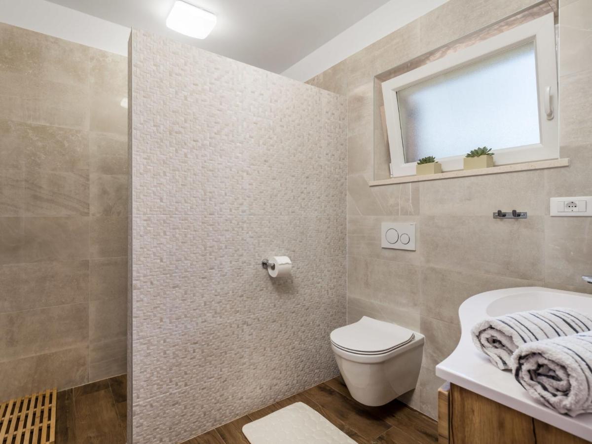 Villa Matea - Mlk150 By Interhome Dobrinj Luaran gambar